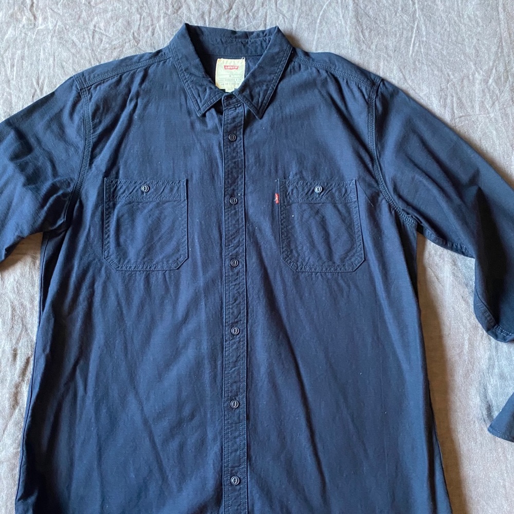 Levi’s button down shirt